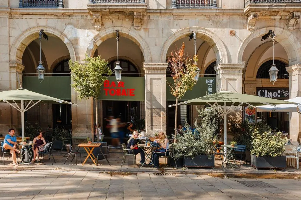 Restaurant, Do: Placa Reial, Barcelona