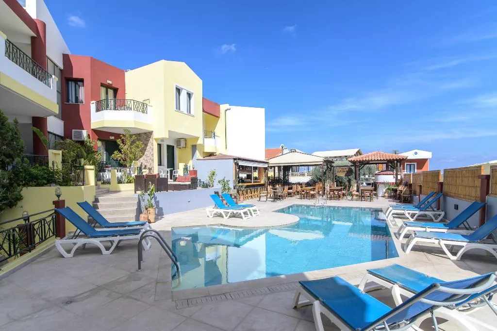 Pool, Ariadni Palace, Crete