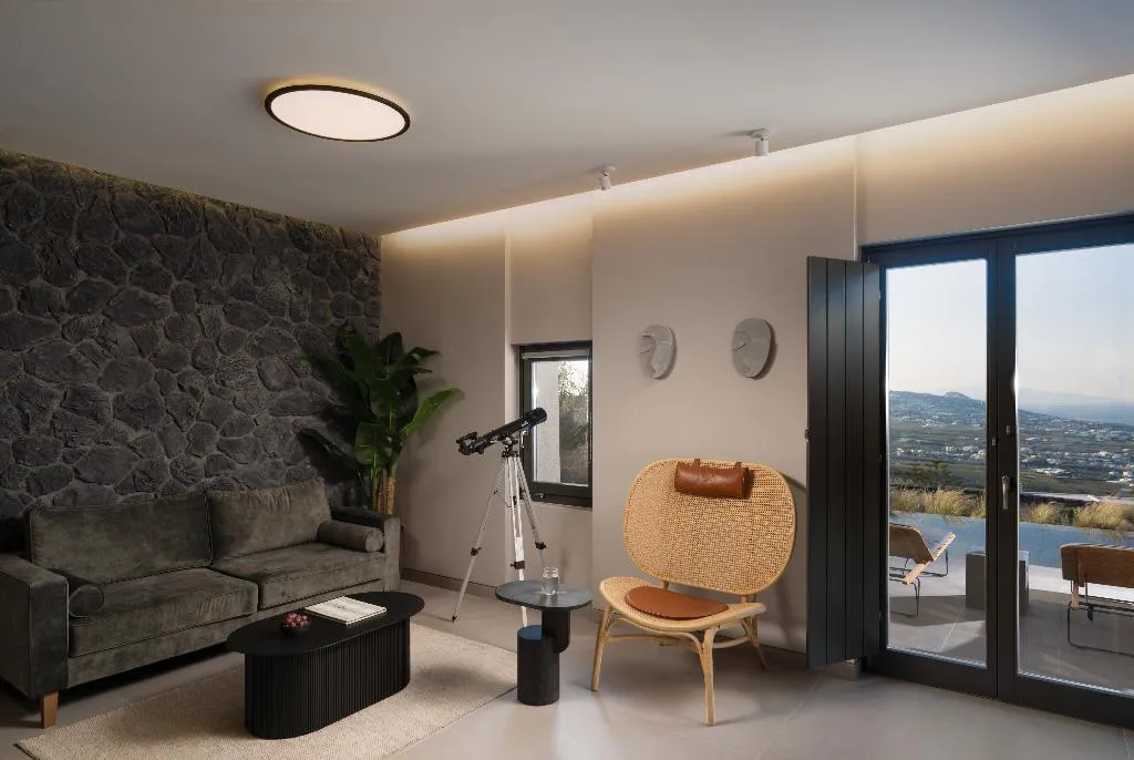 SUITE EXECUTIVE TWO BEDROOMS Room, Apikia Santorini, Santorini
