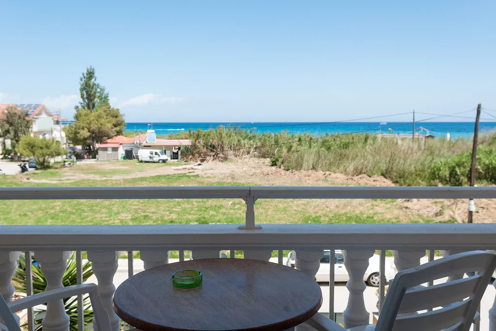 Terrace, Tom & John Center, Zante
