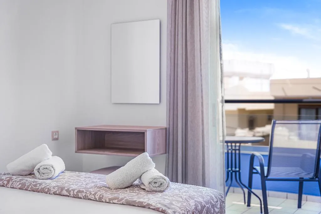 APARTMENT SUPERIOR CAPACITY 3 Room, Happy Days Studios, Crete