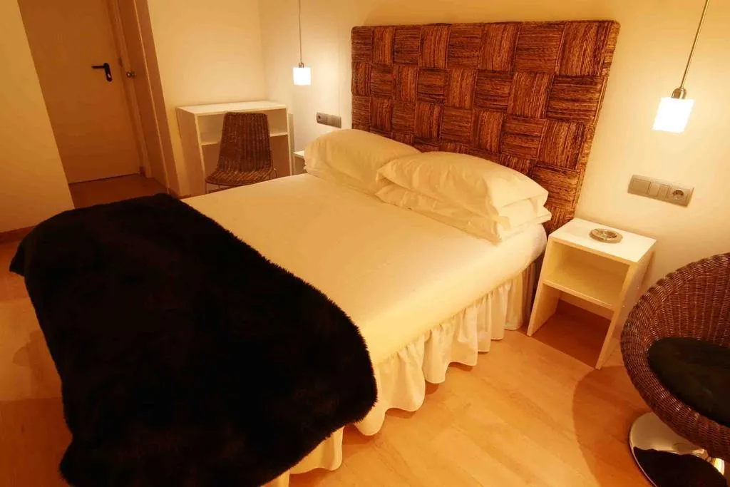 General view, Hostal Santo Domingo, Madrid