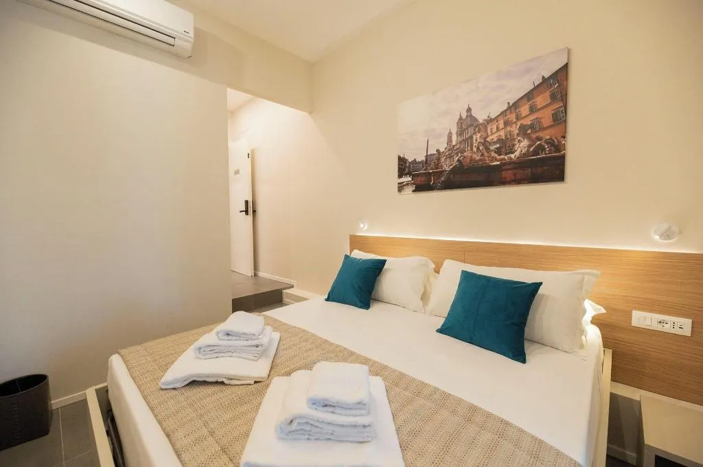 Room, Imperium Suite Trevi, Rome