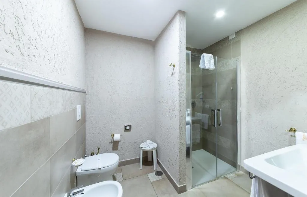 Room, Hotel Del Sole, Naples