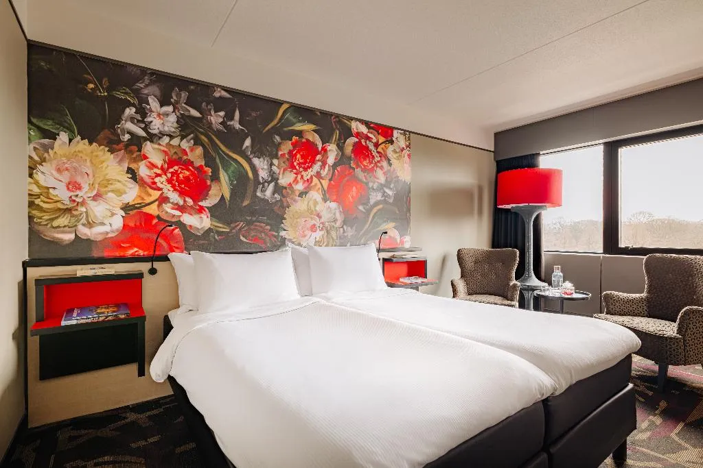 TWIN SUPERIOR Room, Leonardo Hotel Den Haag Babylon, Amsterdam