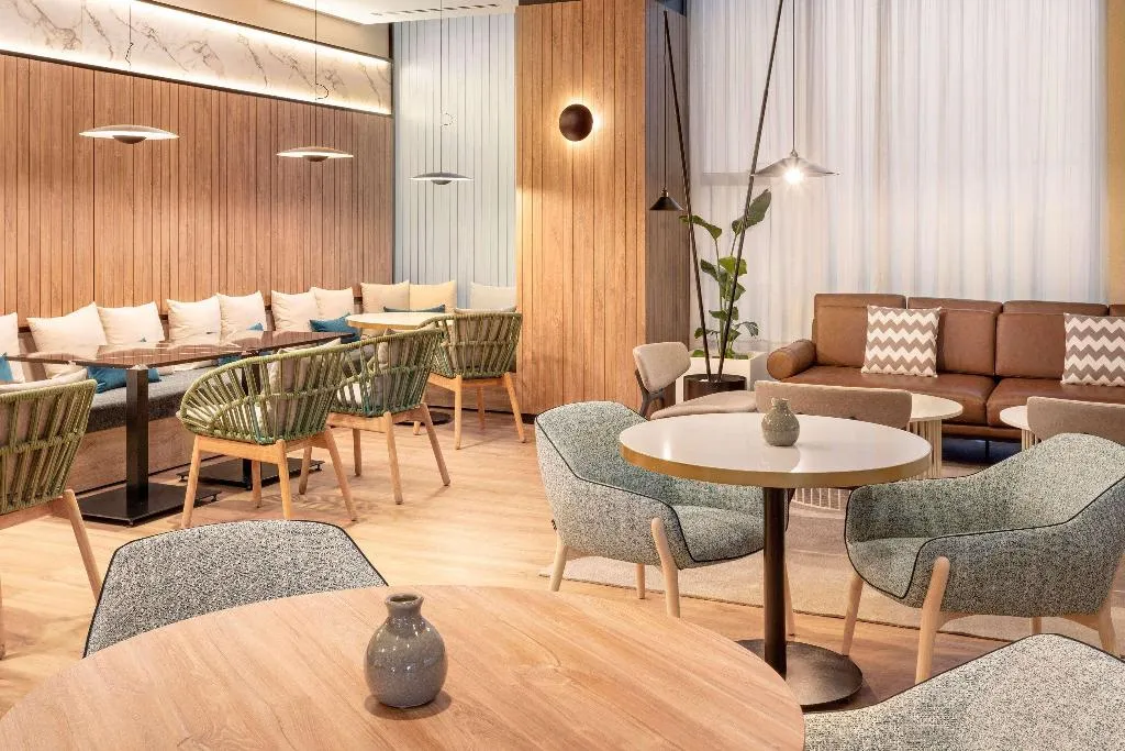 Restaurant, Melia Avenida America, Madrid