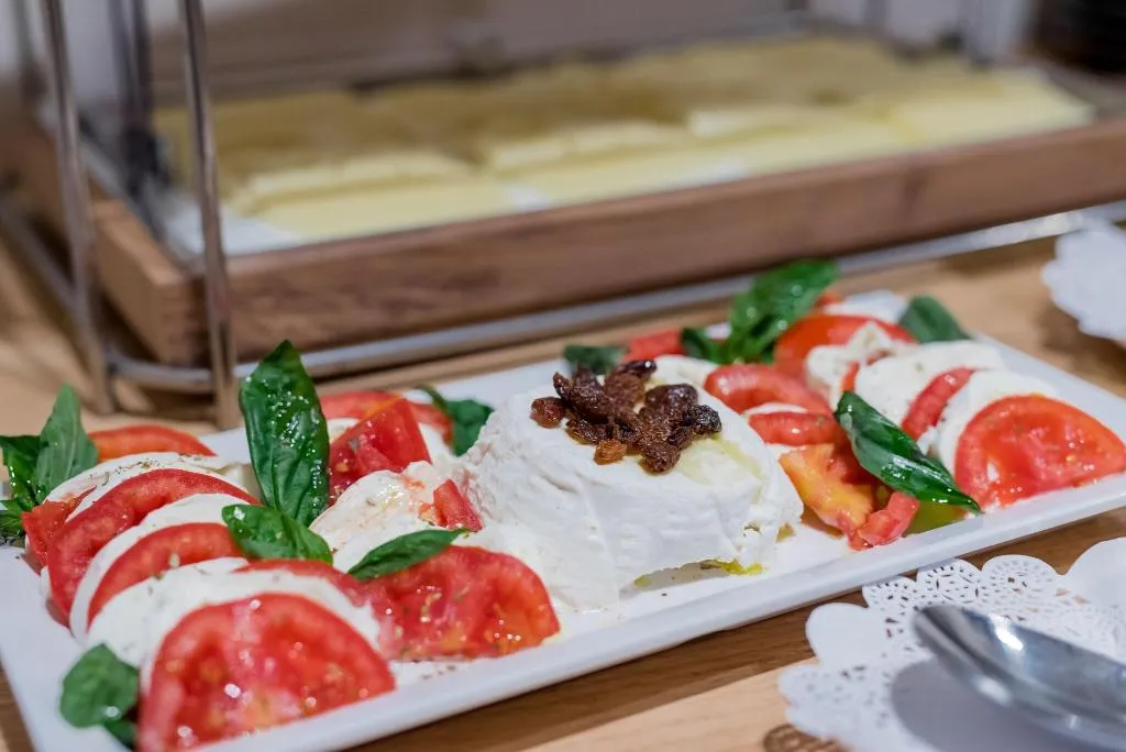 Restaurant, Cumeja Beach Club & Hotel, Naples
