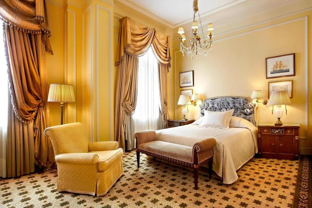 DOUBLE DELUXE Room, Grande Bretagne, A Luxury Collection Hotel, Athens