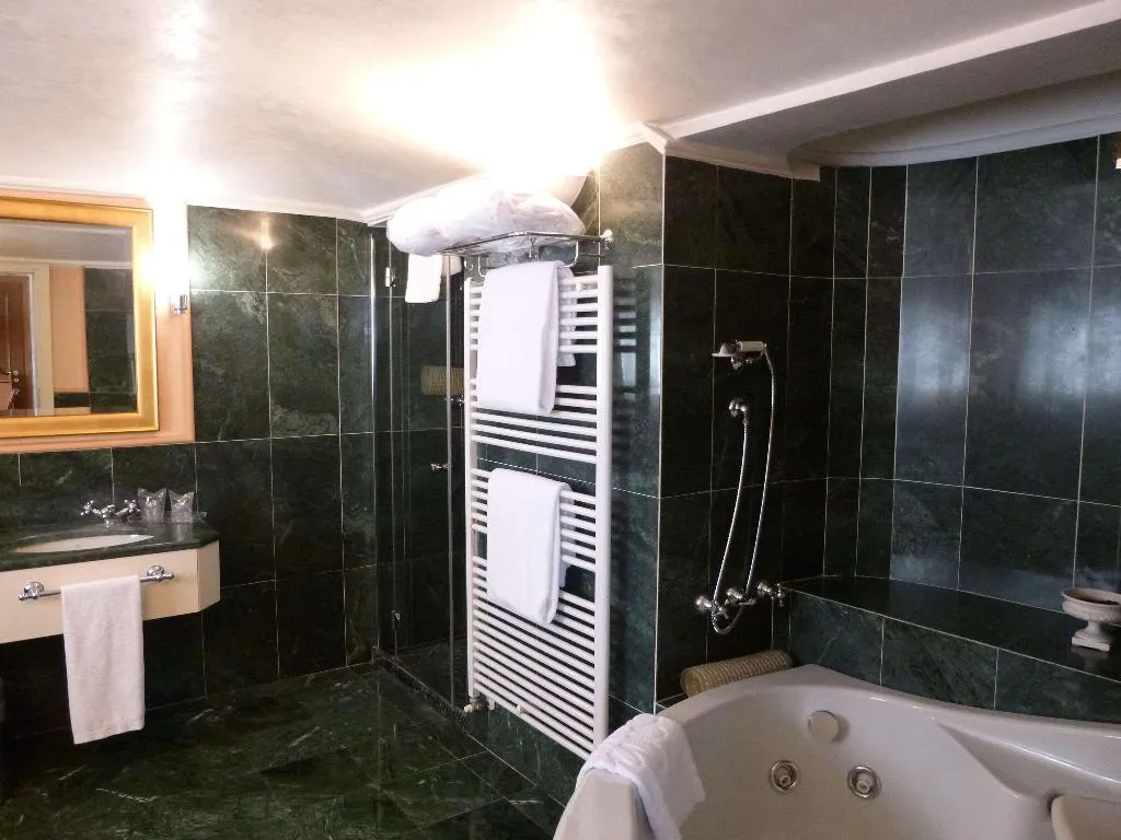 Room, Grand Hotel Villa Torretta, Curio by Hilton, Milan