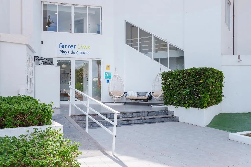 Lobby, Caprice Playa de Alcudia Apartments, Majorca