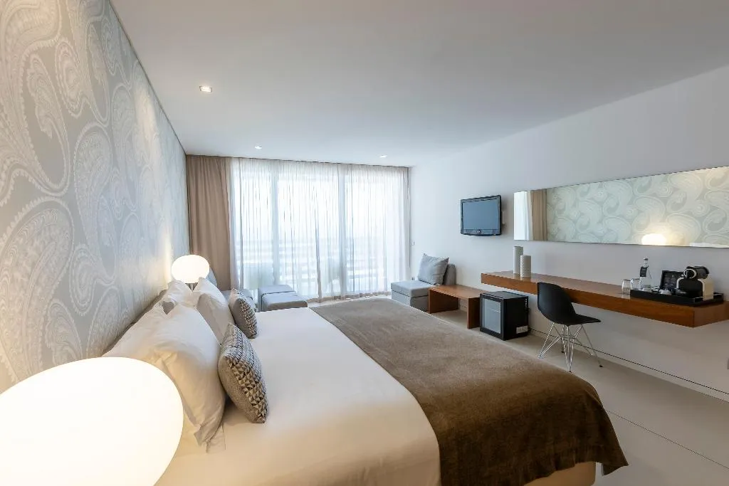 Double or Twin DELUXE Room, Troia Design Hotel, Lisbon