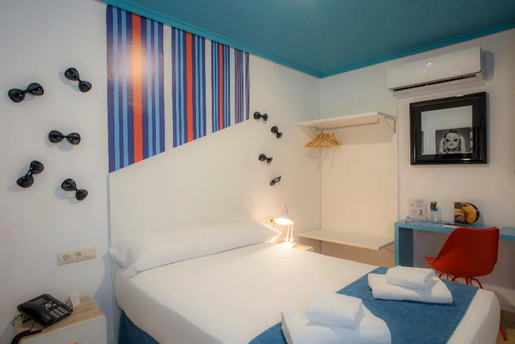 SINGLE STANDARD Room, Casual Vintage Valencia, Valencia