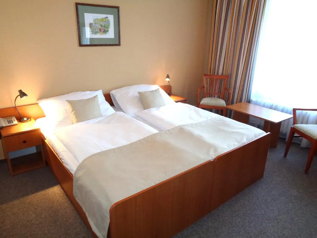 DOUBLE STANDARD Room, Spa Hotel Devin, Prague