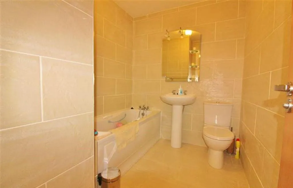 Room, Saleem Holiday House, Dublin