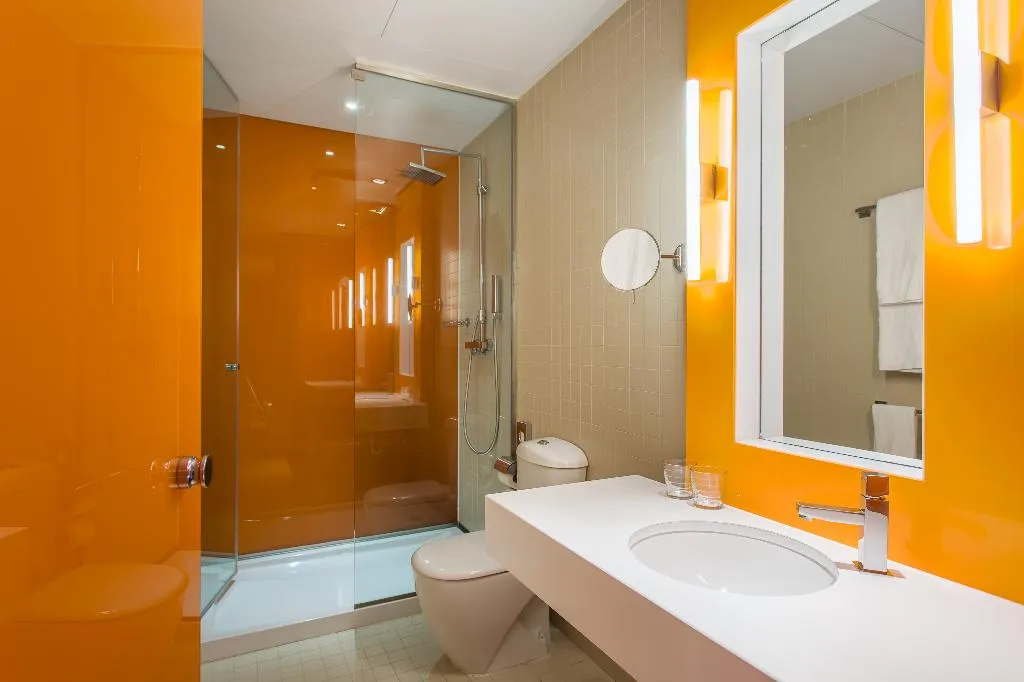 TRIPLE STANDARD Room, Room Mate Oscar, Madrid, Madrid