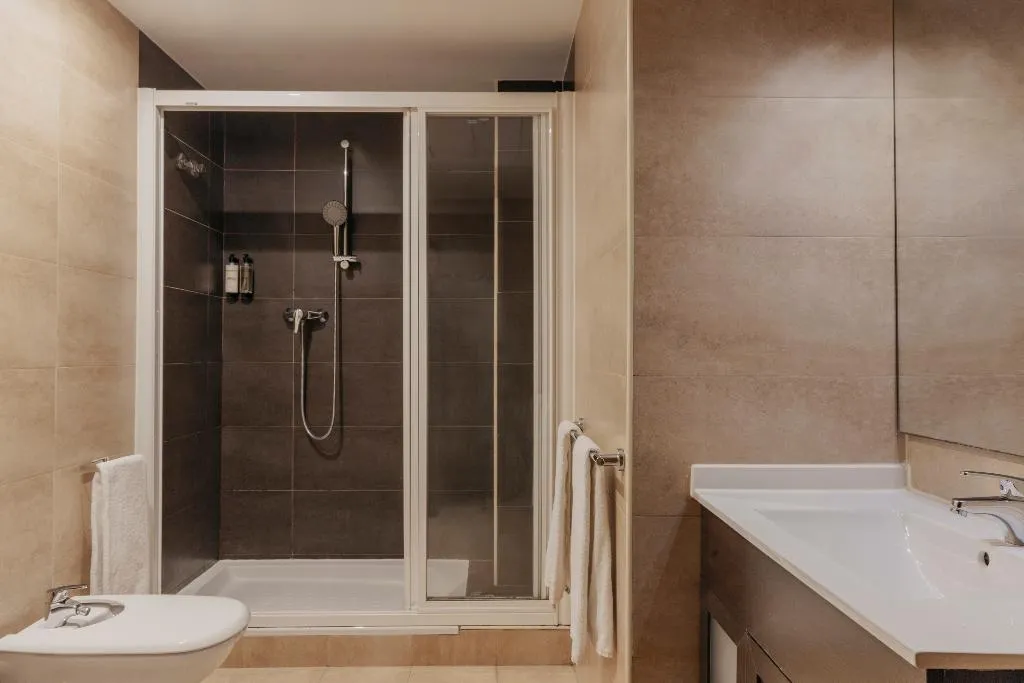 APARTMENT SUPERIOR Room, Barcelona Apartment Gran de Gracia, Barcelona