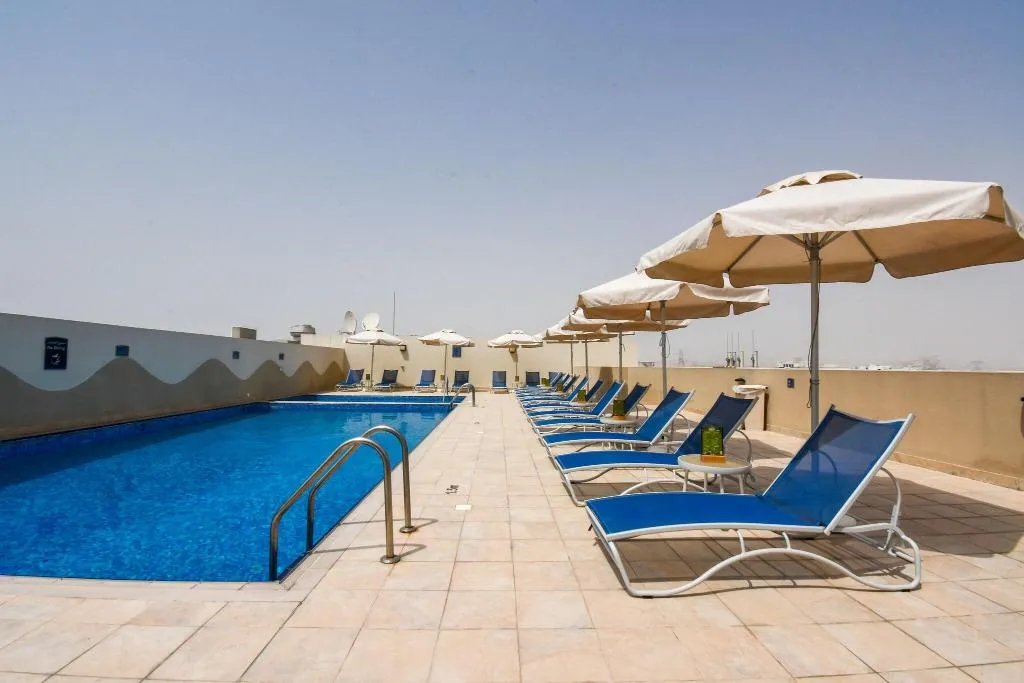 Pool, Premier Inn Dubai Investments Park, Dubai