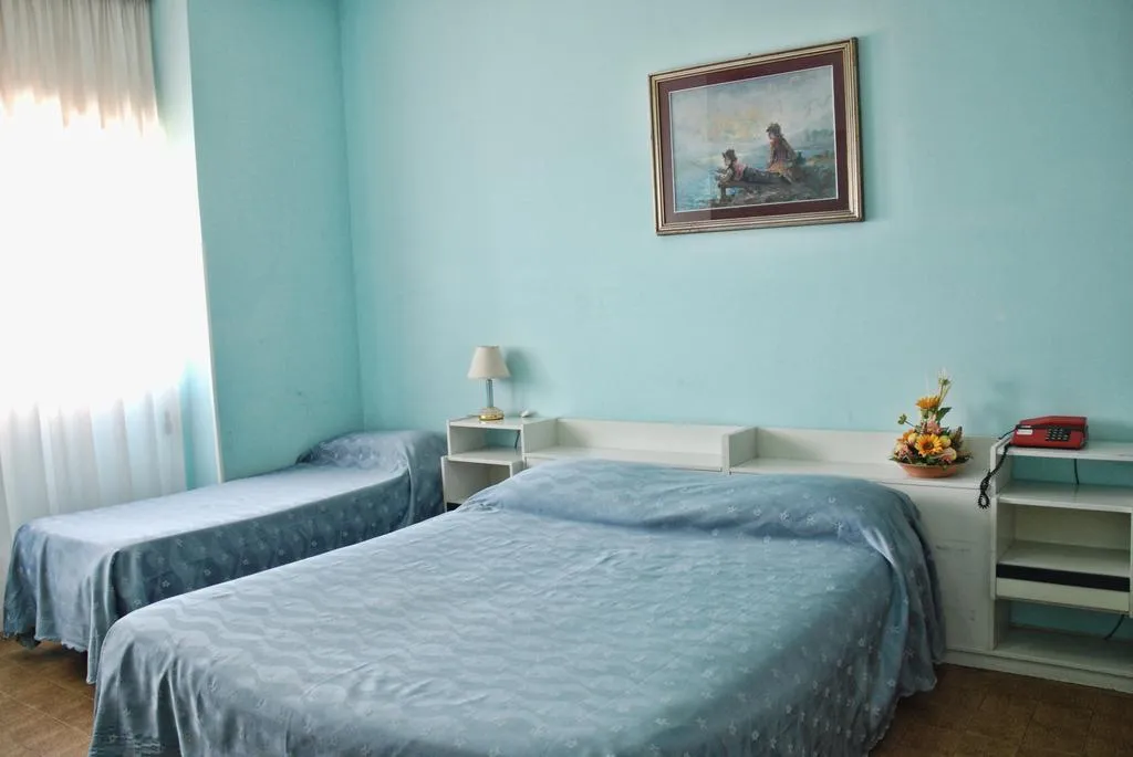 Room, Hotel Scacciapensieri, Rome