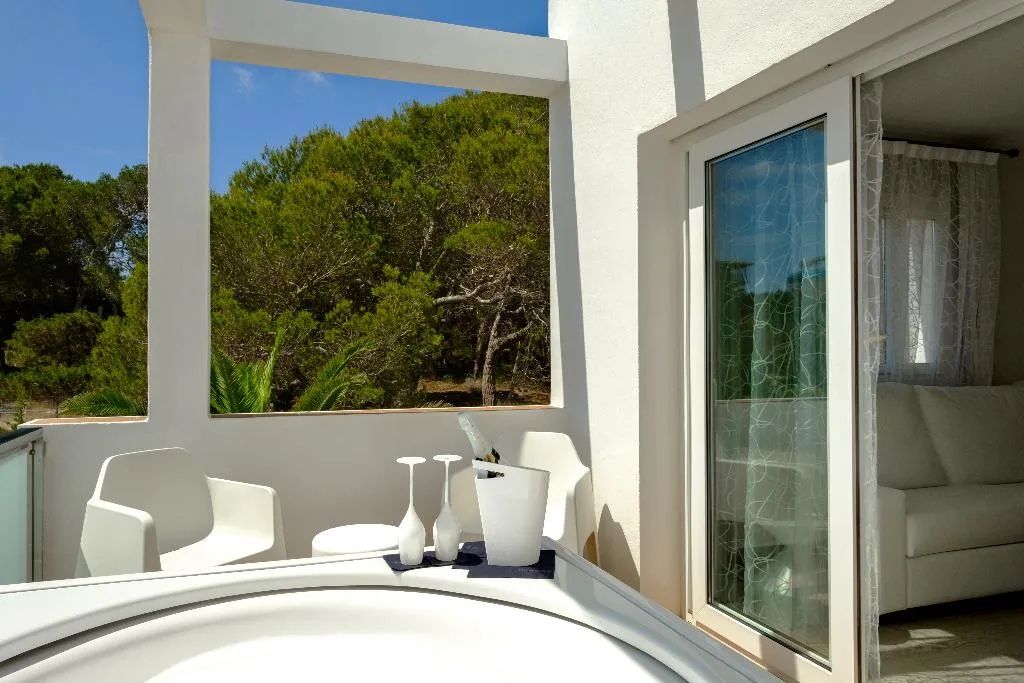 SUITE GARDEN VIEW Room, Blanco Hotel Formentera, Ibiza