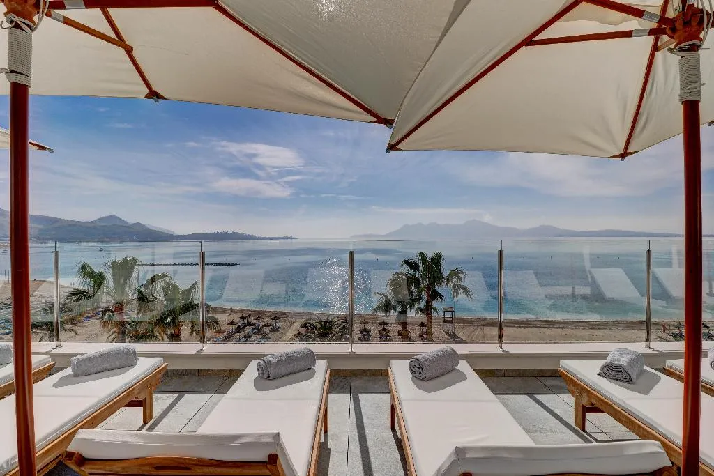 Terrace, Hoposa Pollentia, Majorca