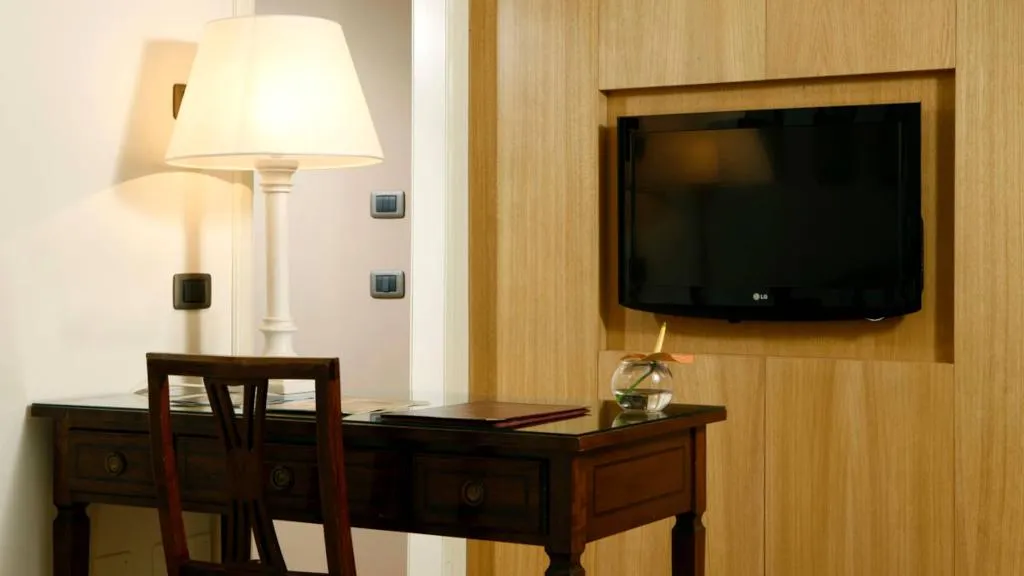 TRIPLE STANDARD Room, Park Hotel Villa Grazioli, Rome