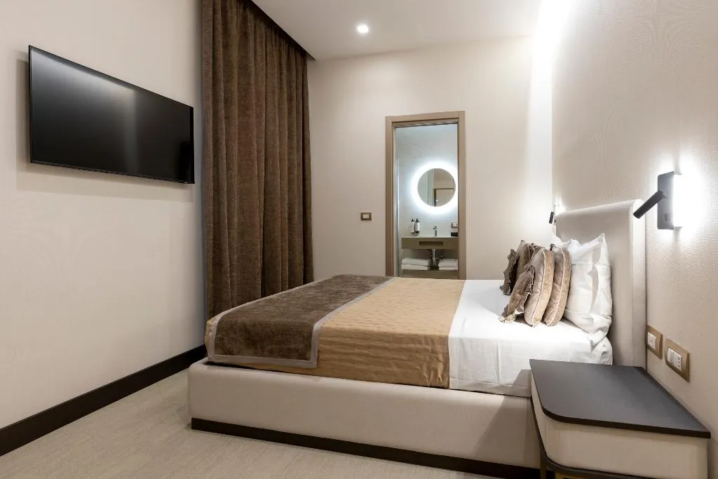 JUNIOR SUITE CLASSIC Room, San Carlo Suite, Rome