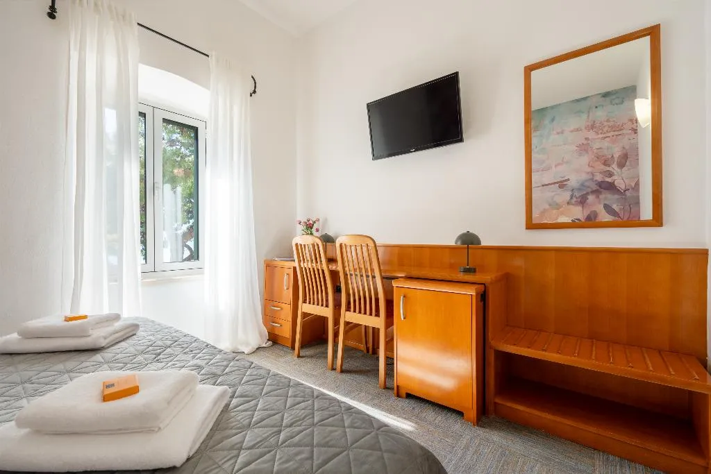 Double or Twin STANDARD Room, Kastil, Split