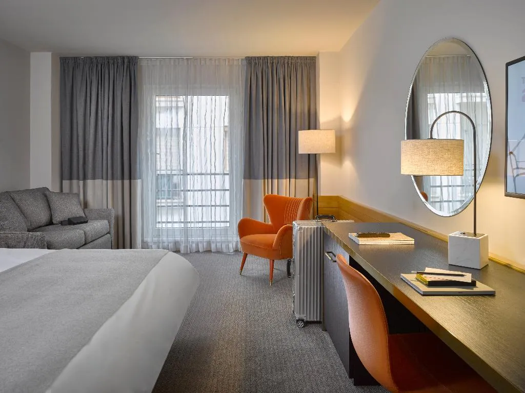 TRIPLE STANDARD Room, K+K Hotel Fenix, Prague