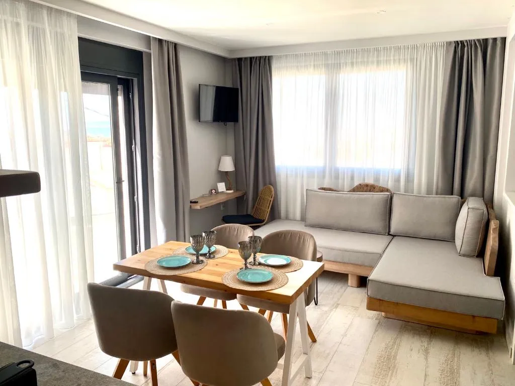 FAMILY ROOM SUPERIOR ONE BEDROOM Room, Kali Thea Suites, Halkidiki