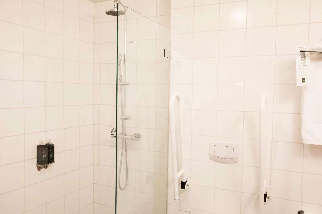 Double or Twin DELUXE Room, Fosshotel Reykjavik, Reykjavik