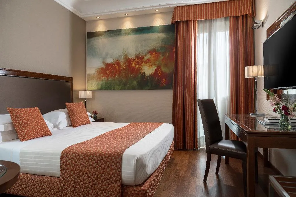 TWIN SUPERIOR Room, Grand Hotel Adriatico, Florence