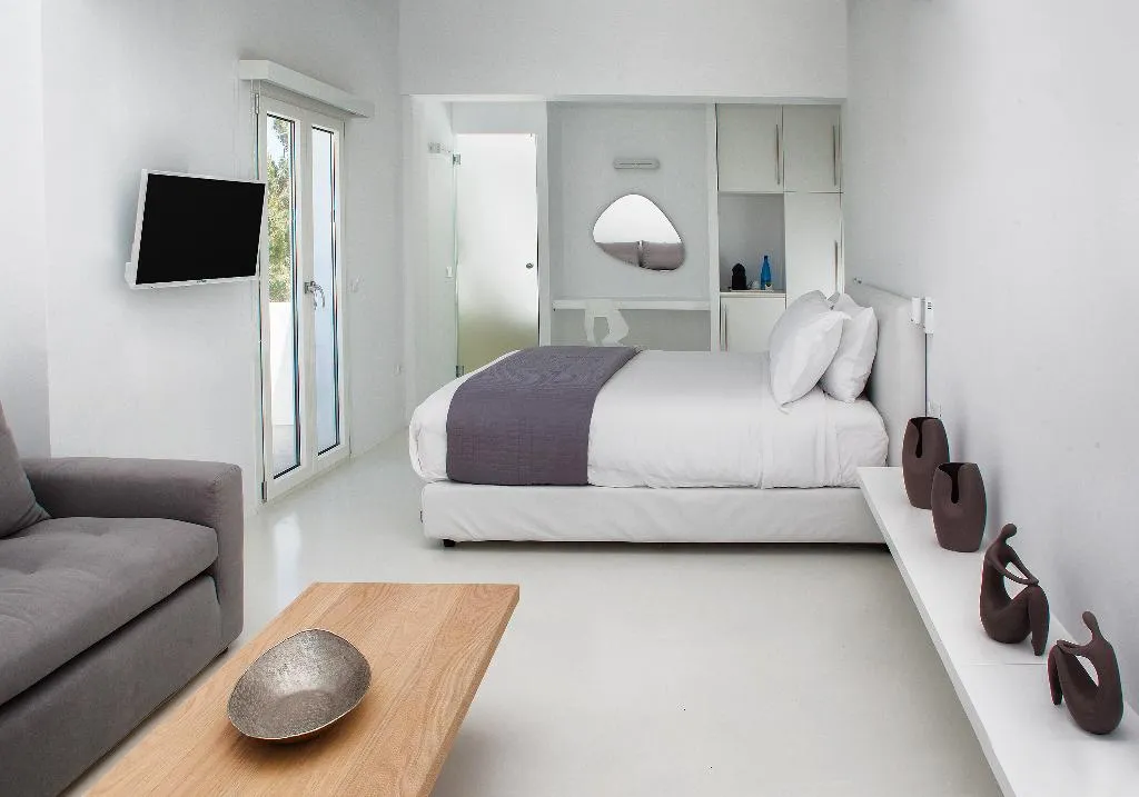 SUITE EXECUTIVE Room, May Seven Suites Hotel, Santorini