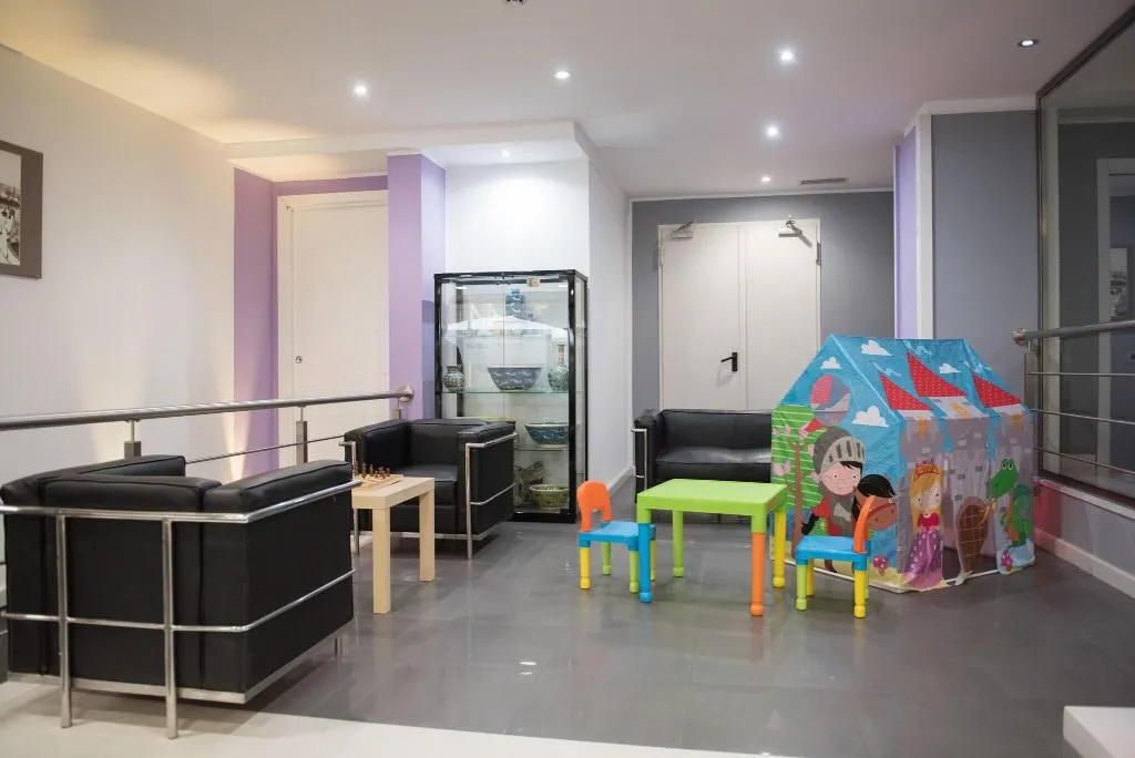 Sports and Entertainment, Cristal Hotel Palermo, Palermo