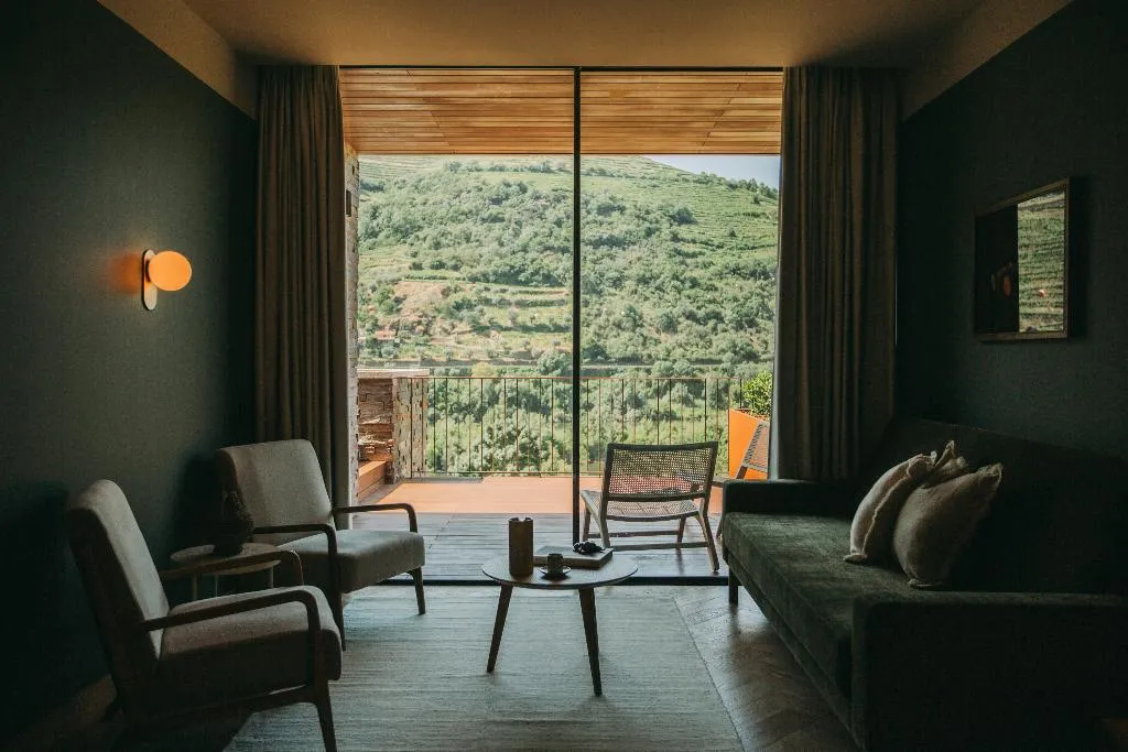 DOUBLE WITH PRIVATE POOL Room, Torel Quinta Da Vacaria - Douro Valley, Porto