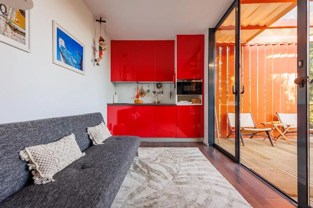 STUDIO DELUXE ONE BED Room, Laranjal Farm House, Algarve