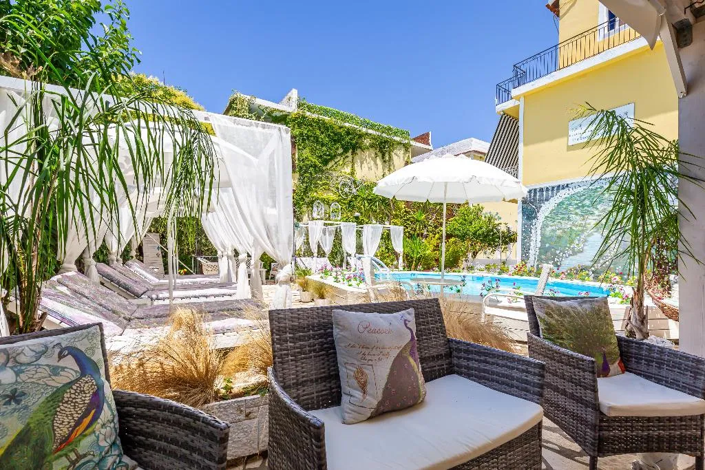 Bar, V.A. Boutique Apartments and Suites, Corfu