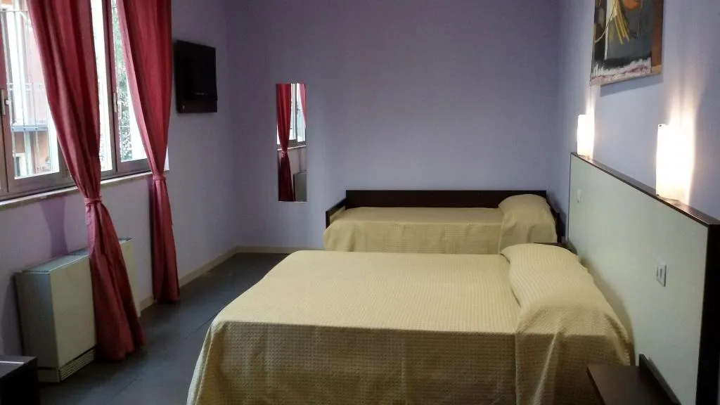 Room, Hotel Lucania, Milan