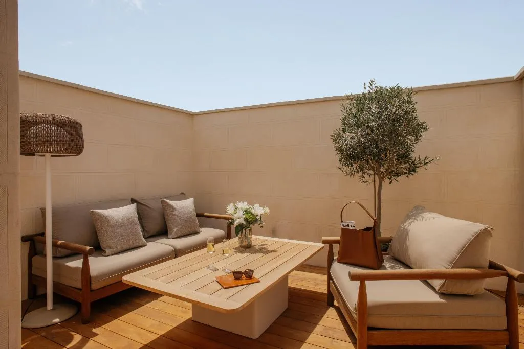 JUNIOR SUITE WITH TERRACE Room, Casa de las Artes, member of Melia Collection, Madrid