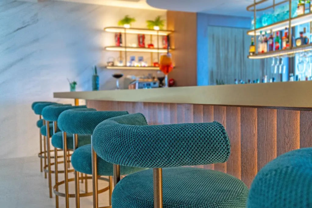 Bar, Ammon Zeus, Halkidiki