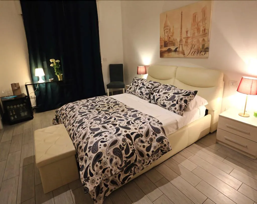 General view, B&B Brothers Suite Vomero, Naples