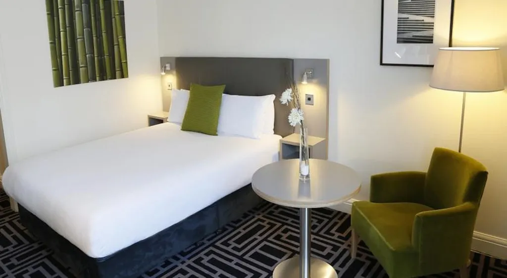 SINGLE STANDARD Room, Maldron Hotel Dublin Airport, Dublin