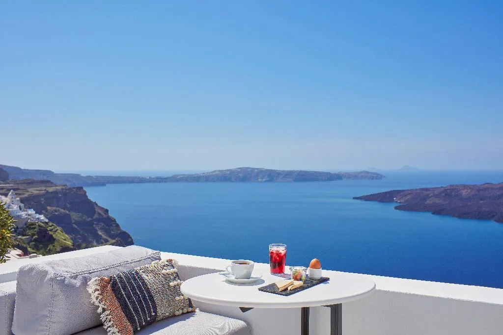 SUITE HONEYMOON Room, Cosmopolitan Suites, Santorini