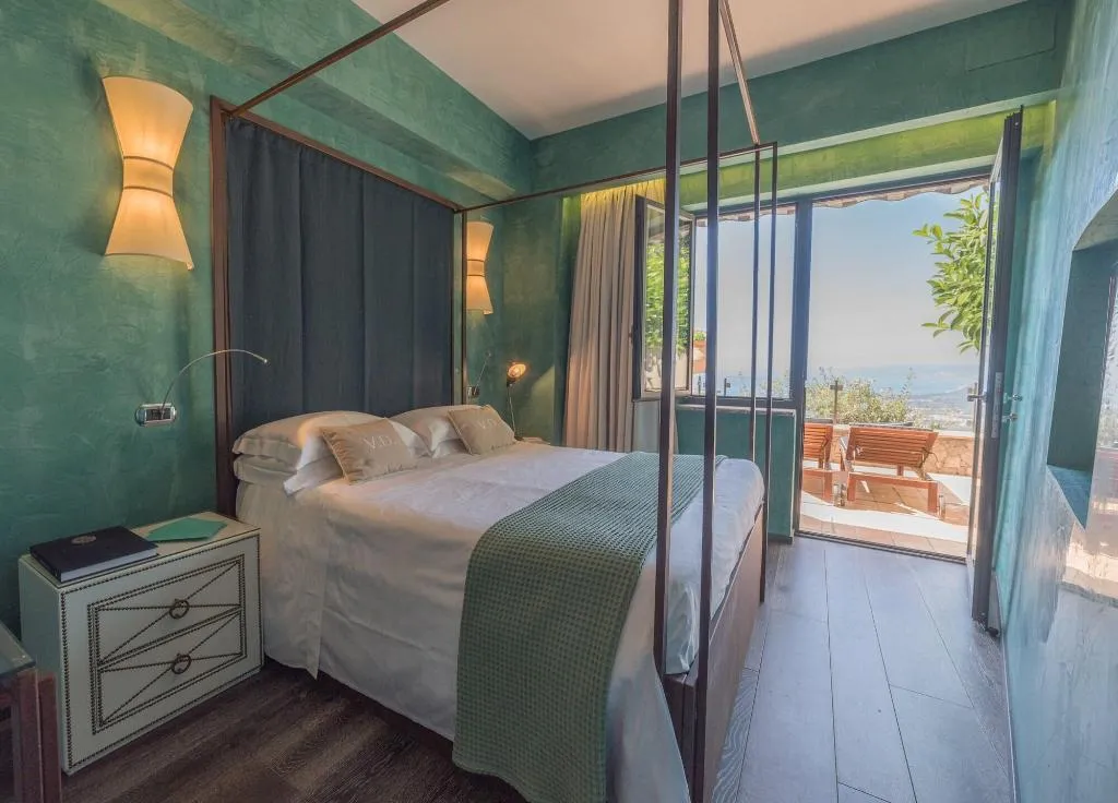 Room, Villa Ducale, Taormina