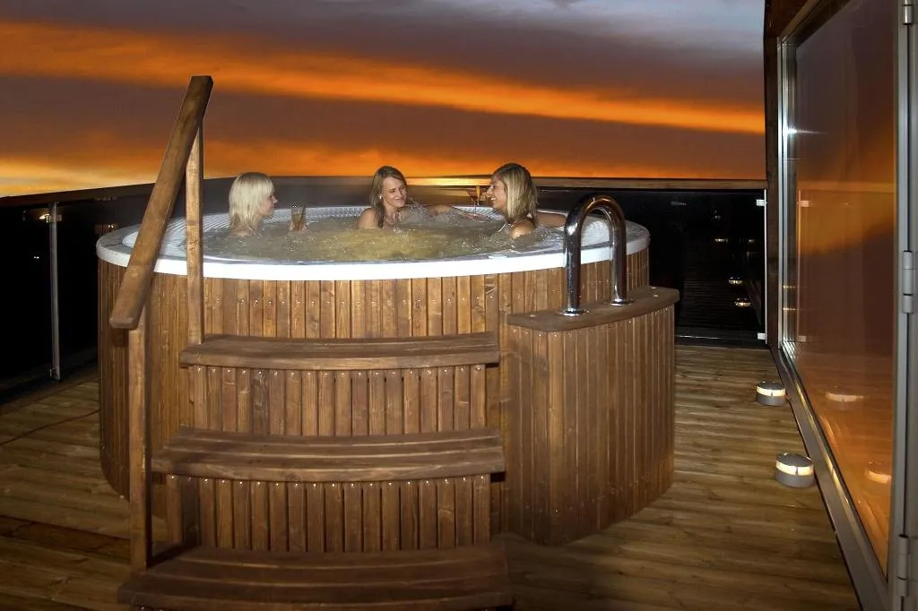 Sports and Entertainment, Johan SPA, Tallinn