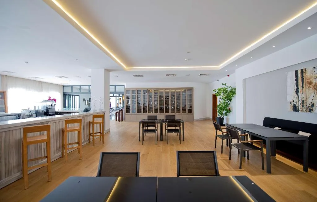 Restaurant, Ramada Resort by Wyndham Bodrum, Bodrum
