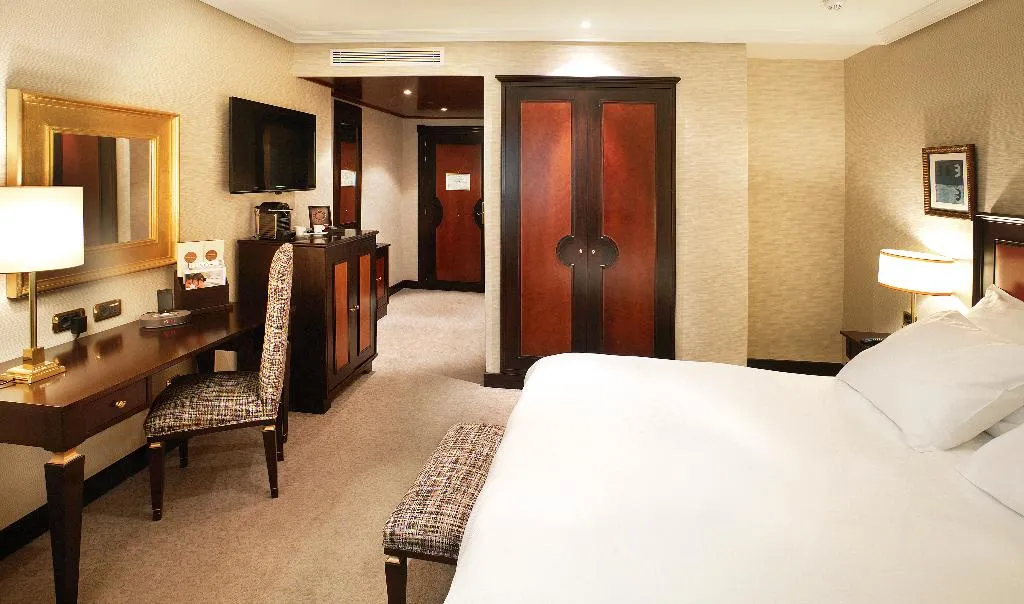 DOUBLE DELUXE Room, Hyatt Regency Hesperia Madrid, Madrid