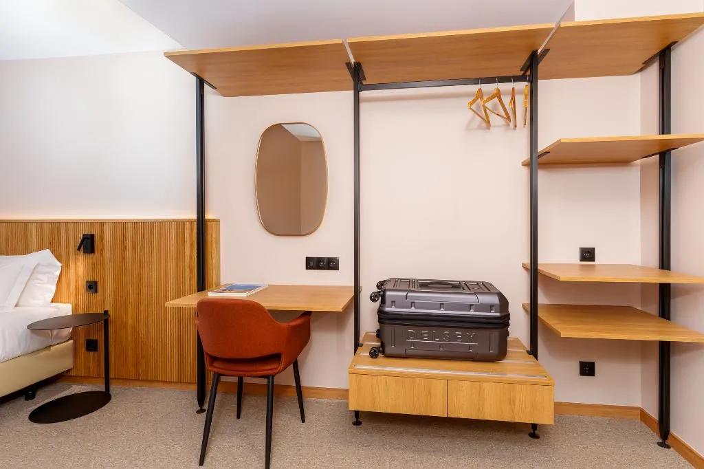 TRIPLE STANDARD Room, Cascais Hotel, Lisbon