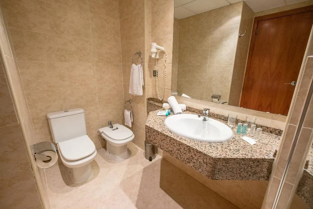Double or Twin CAPACITY 3 Room, California Palace, Costa Dorada