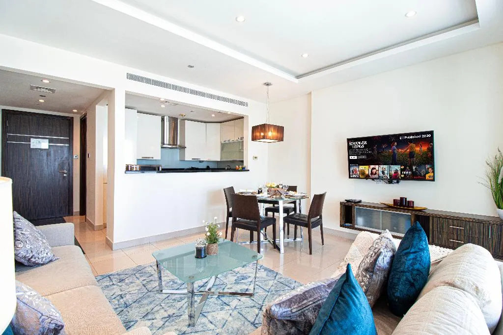 APARTMENT ONE BEDROOM WITH VIEWS Room, Songs Of The Lake By Lagom In Bonnington Tower, Dubai