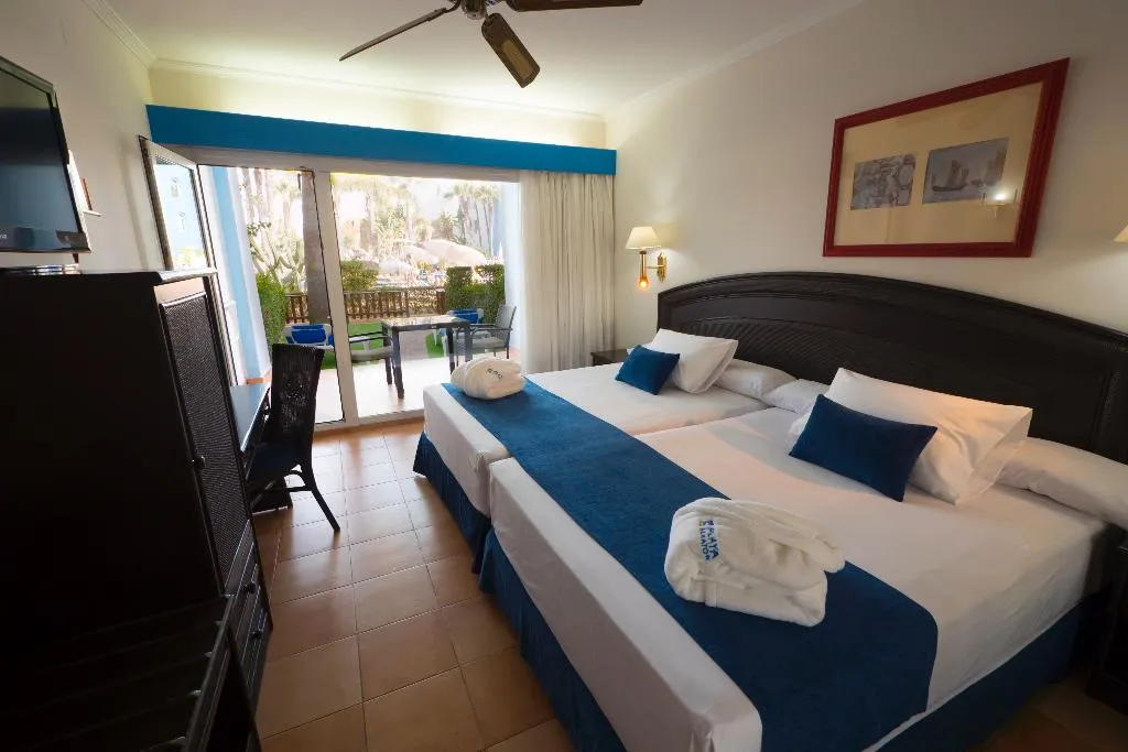 Double or Twin SUPERIOR GARDEN VIEW Room, Playaballena, Costa De La Luz